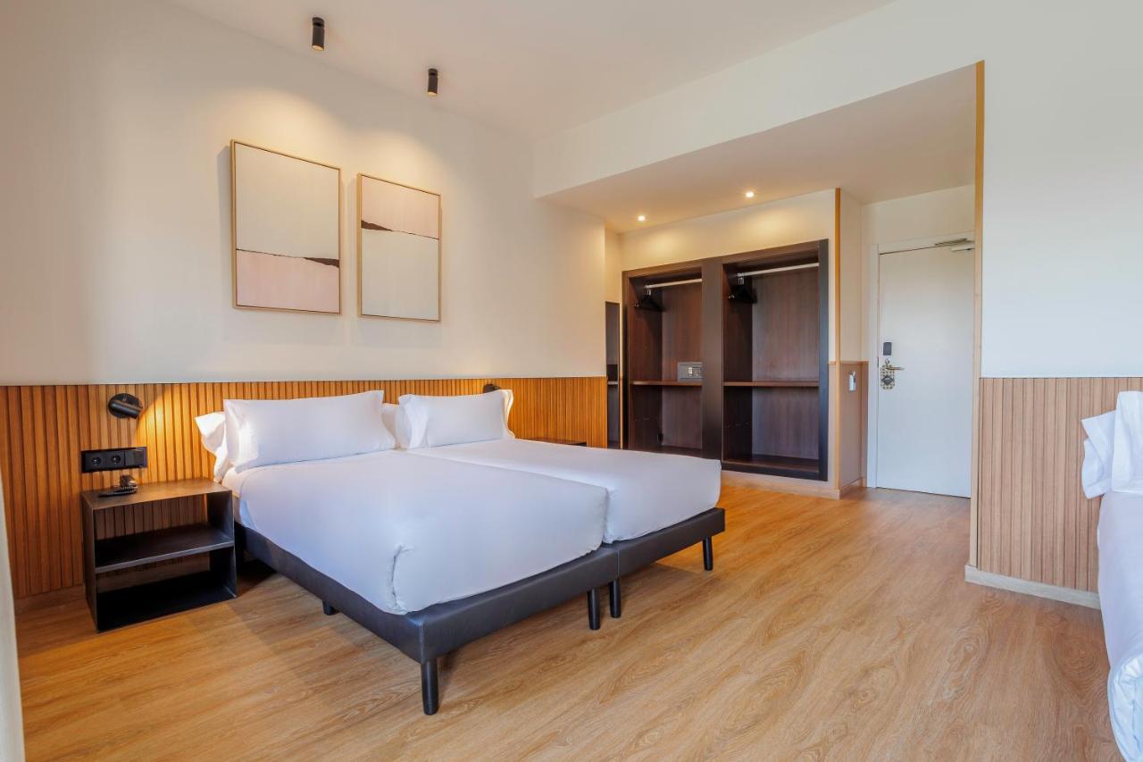 Standard Triple Room,1405666400:JPEG